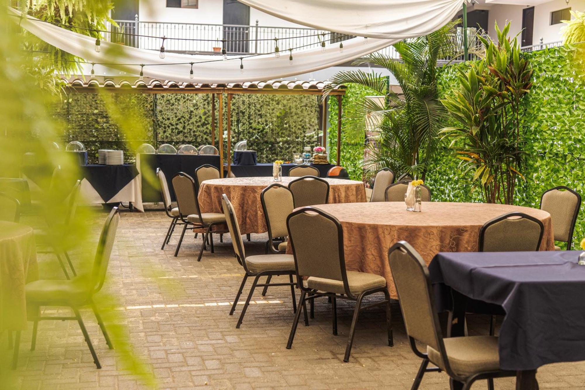 Hotel Y Restaurante El Guarco Cartago Extérieur photo