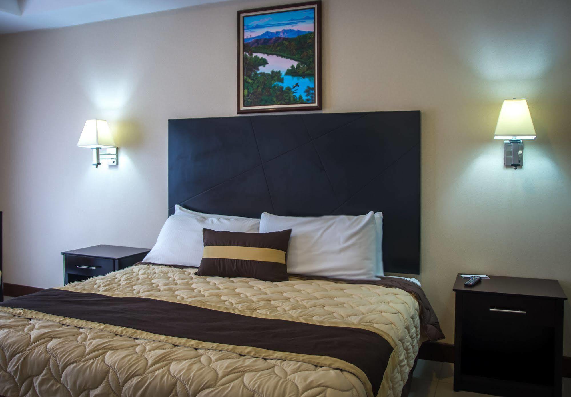 Hotel Y Restaurante El Guarco Cartago Extérieur photo