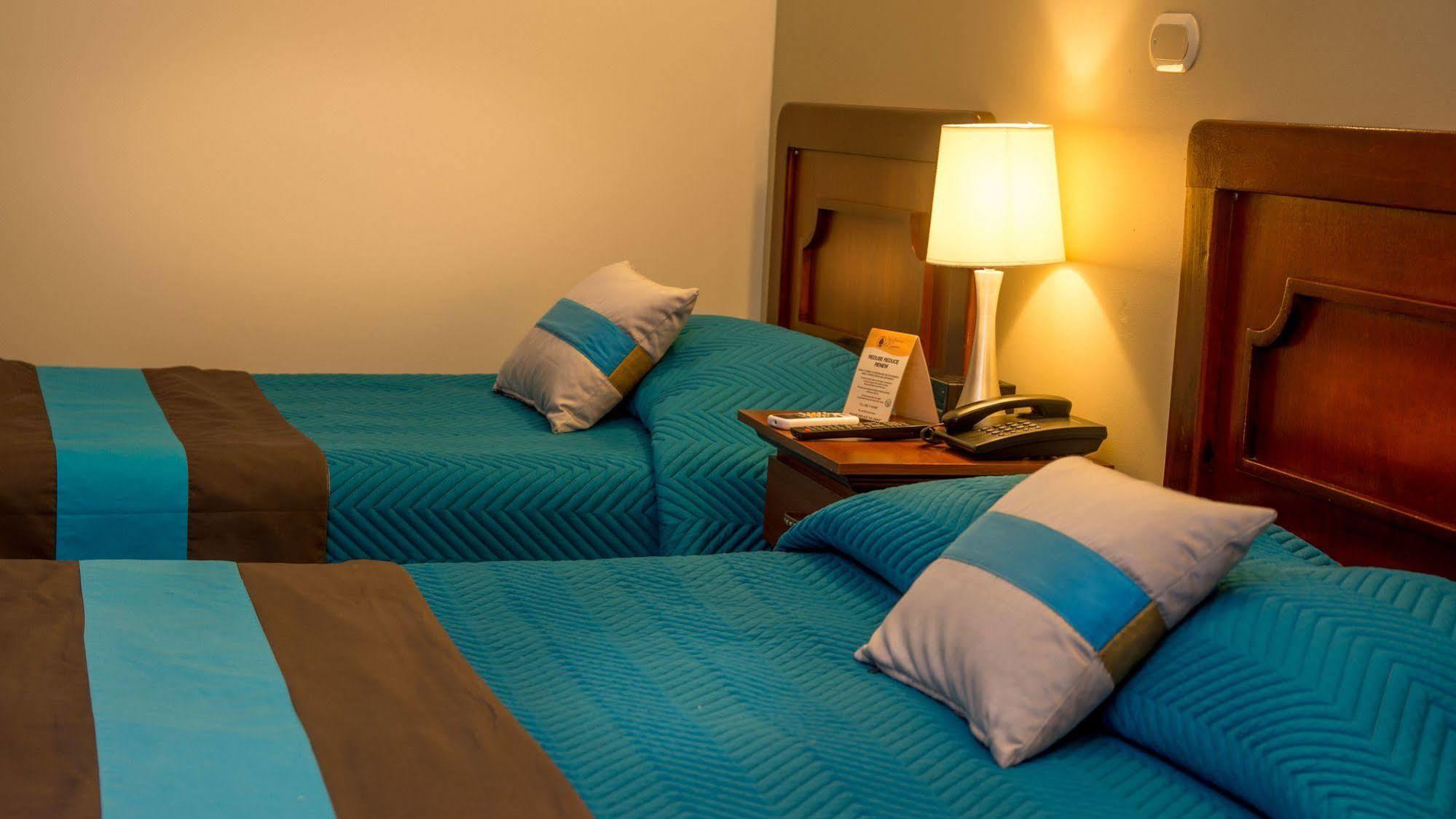 Hotel Y Restaurante El Guarco Cartago Extérieur photo